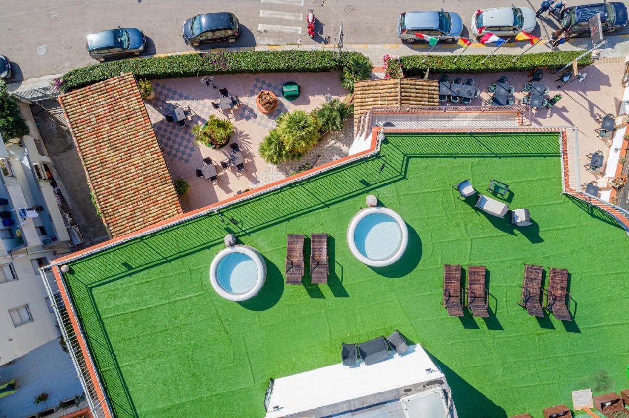 Piras Hotel